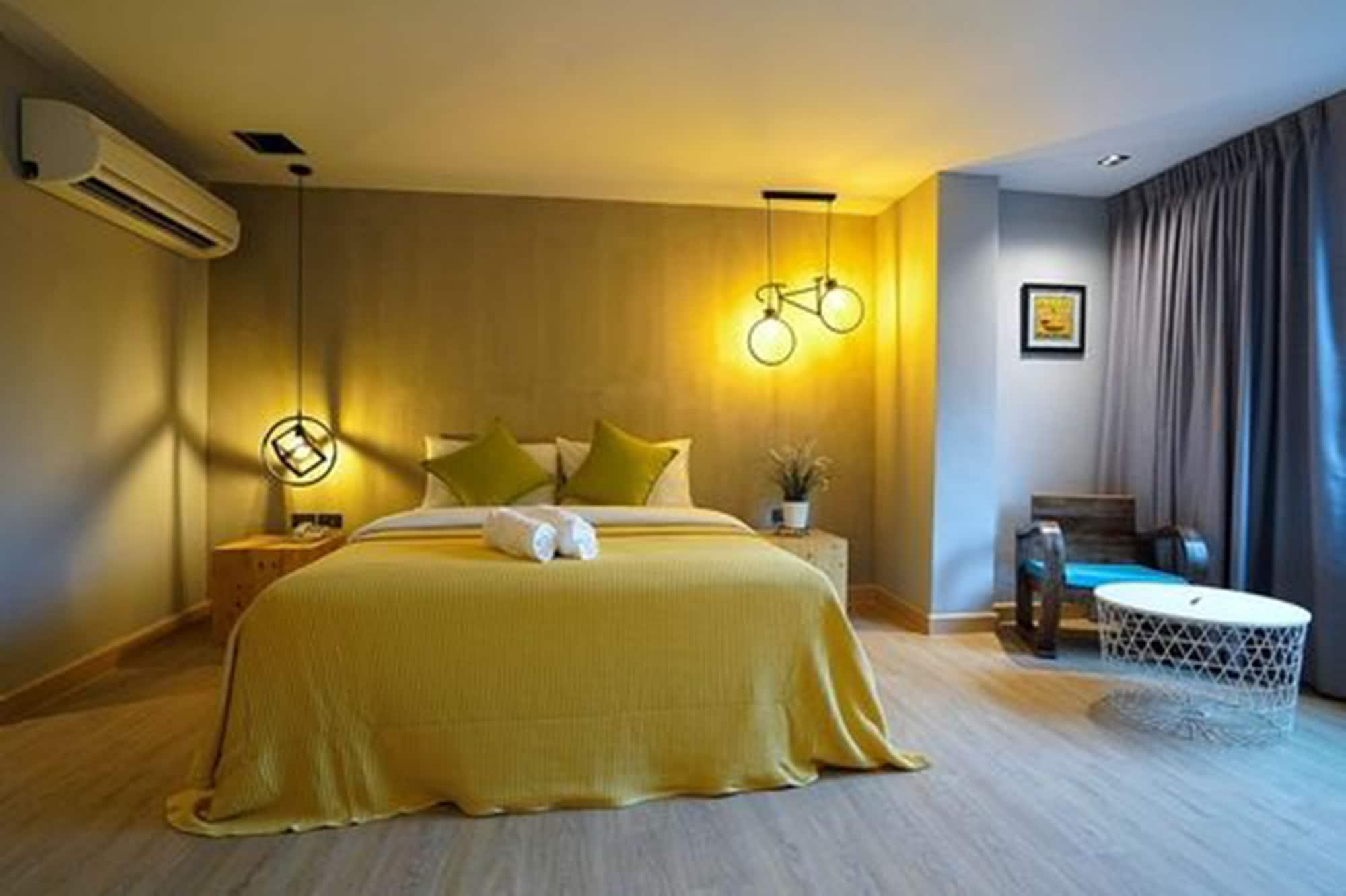 Hap@Sathorn Hotel Bangkok Kültér fotó